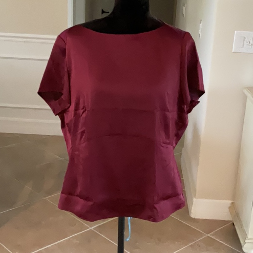 Banana Republic Burgundy Satin Short Sleeve Blouse